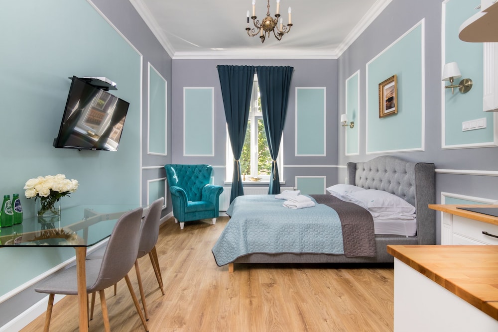 Domles Apartments
