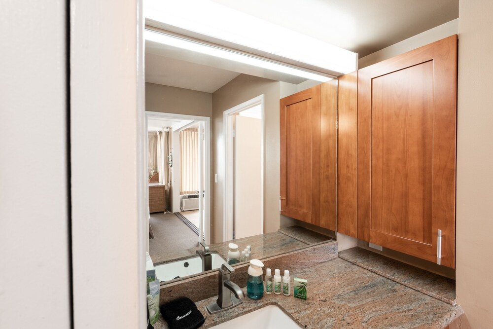 Waikiki Banyan Condo Located One Block From Waikiki Beach! by Koko Resort Vacation Rentals