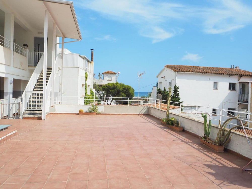 Apartamento Reformado CON Vistas AL MAR