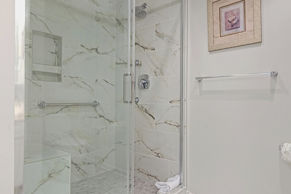 The Beach Club - Avalon by Southern Vacation Rentals