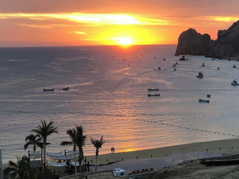 Medano Beach Cabo Resort 3 Bedroom