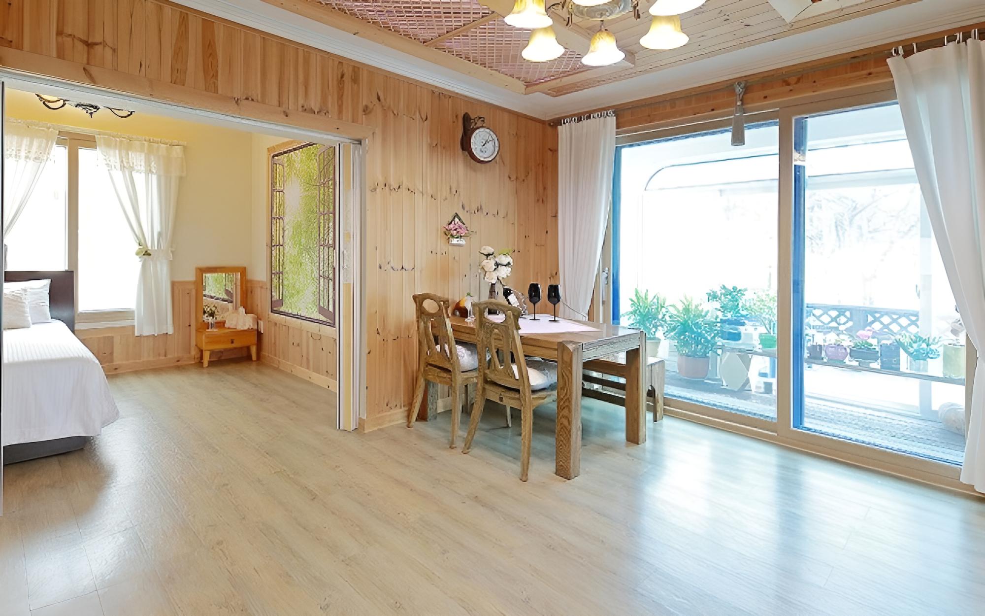 Gyeongju Full Garden Pension