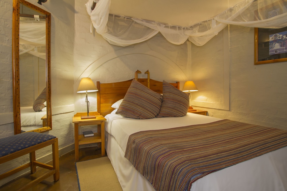 Lokuthula Lodges