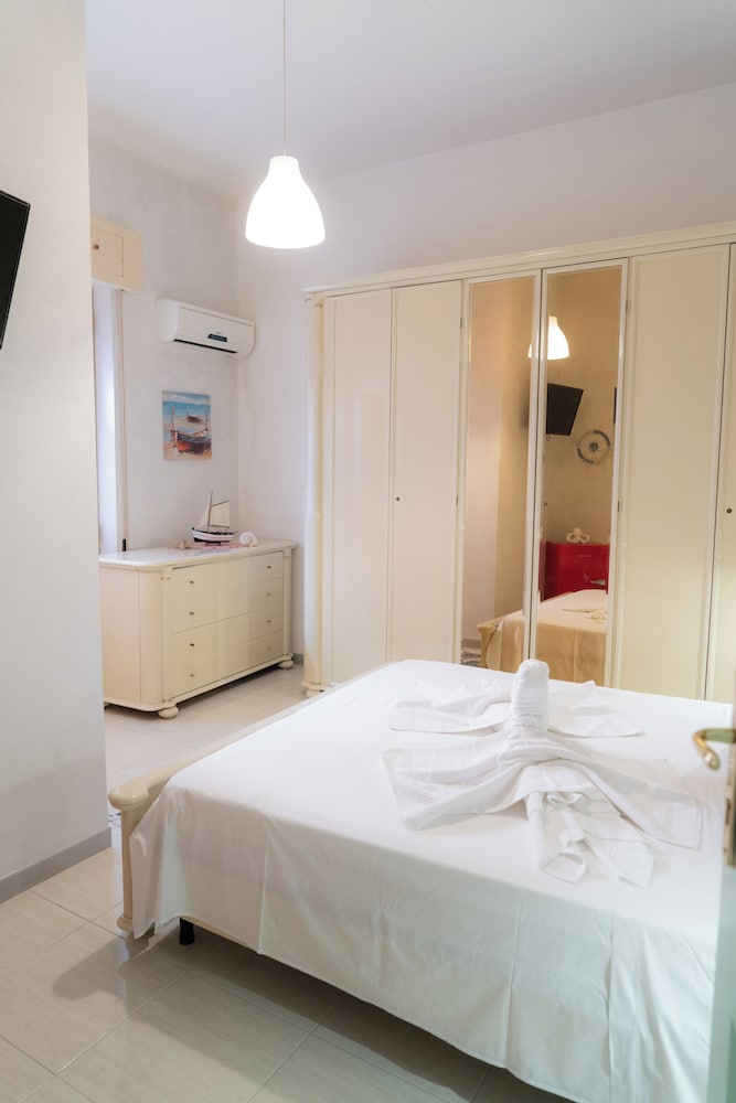 STELLA MARIS MARZAMEMI APARTMENTS