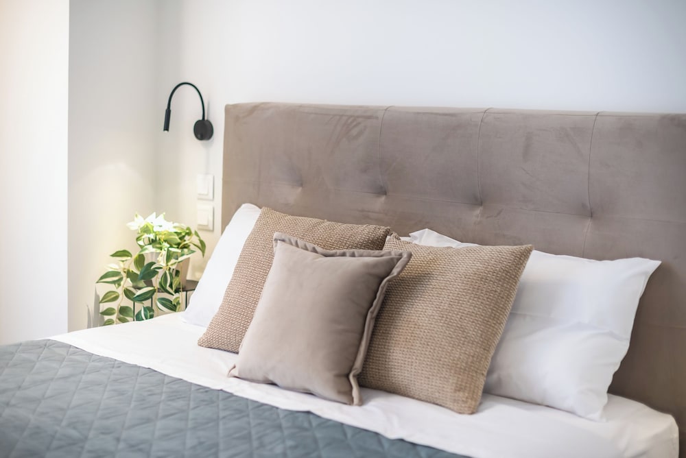 Athens Secluded Apartments