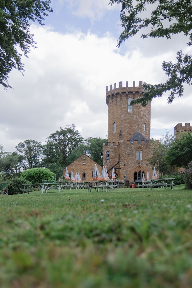 Banbury Vacations - Castle at Edgehill - Property Image 21
