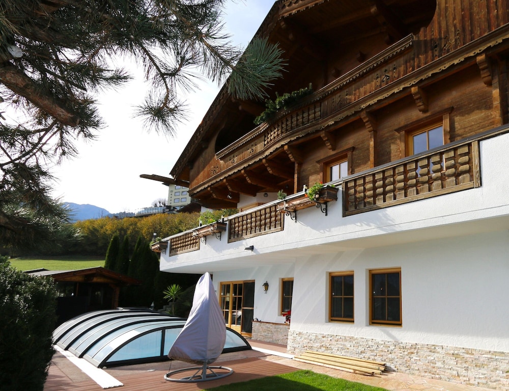 Apartment in Fugen Near ski Resort