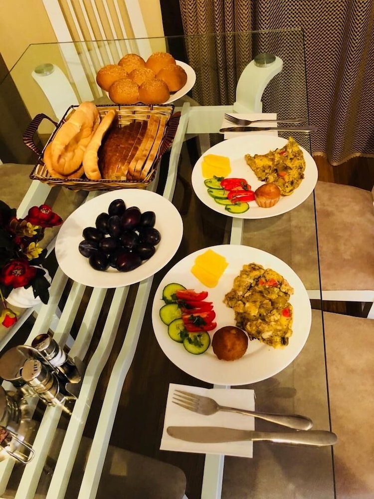 Yerevan Vacations - Bampy Hostel - Property Image 10