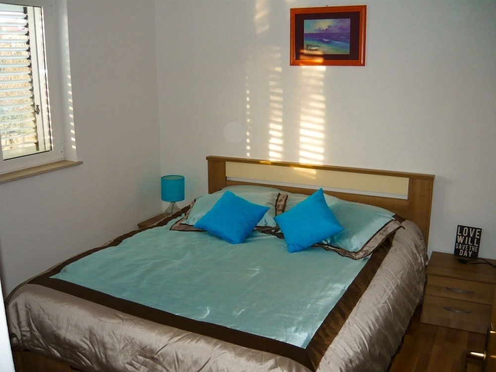 Frane - Family Apartment - A1 Prizemlje view 4