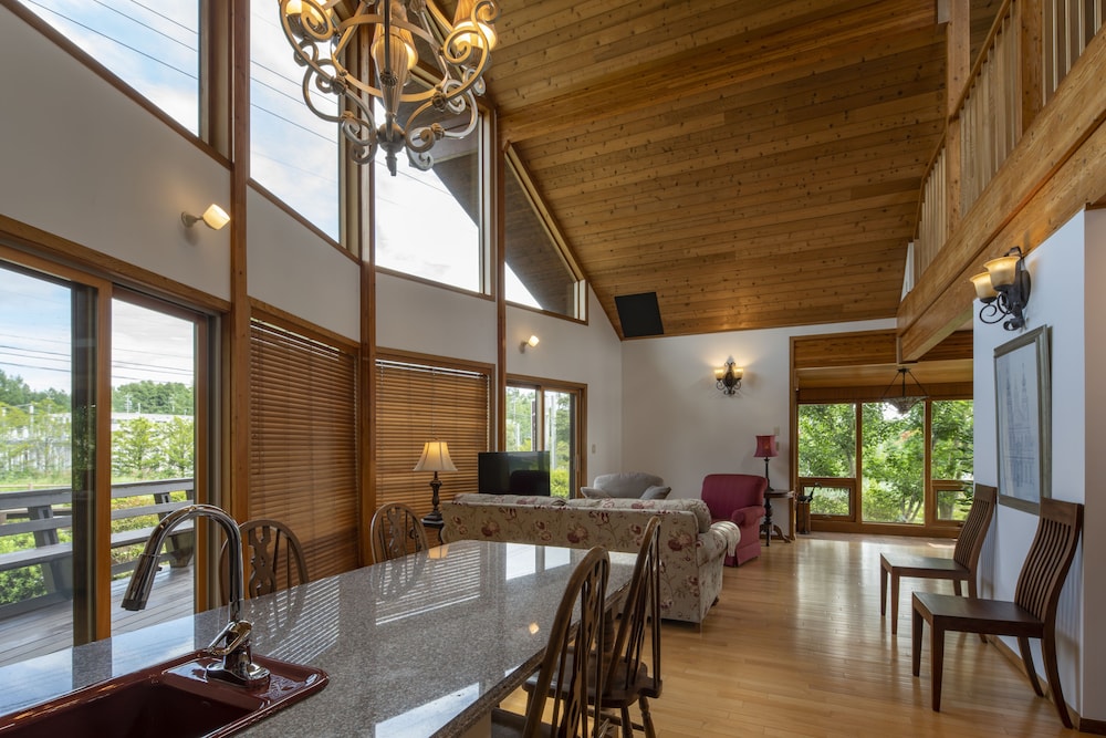 VILLA assist KARUIZAWA view 5