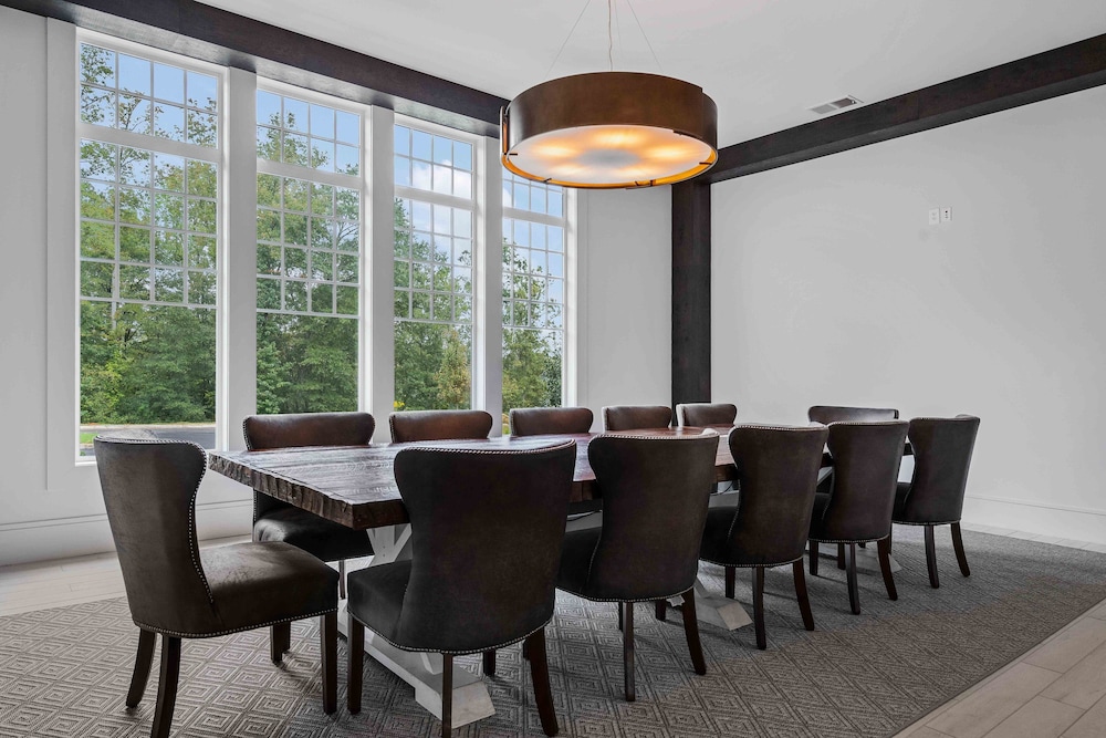 meeting & event spaces