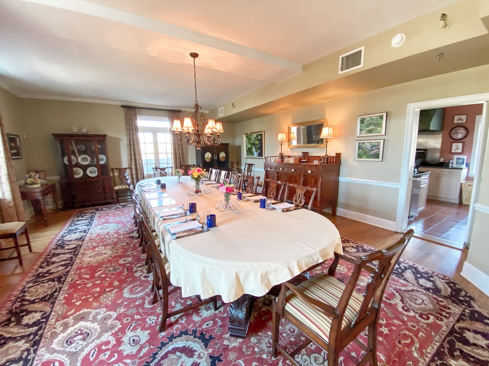 meeting & event spaces