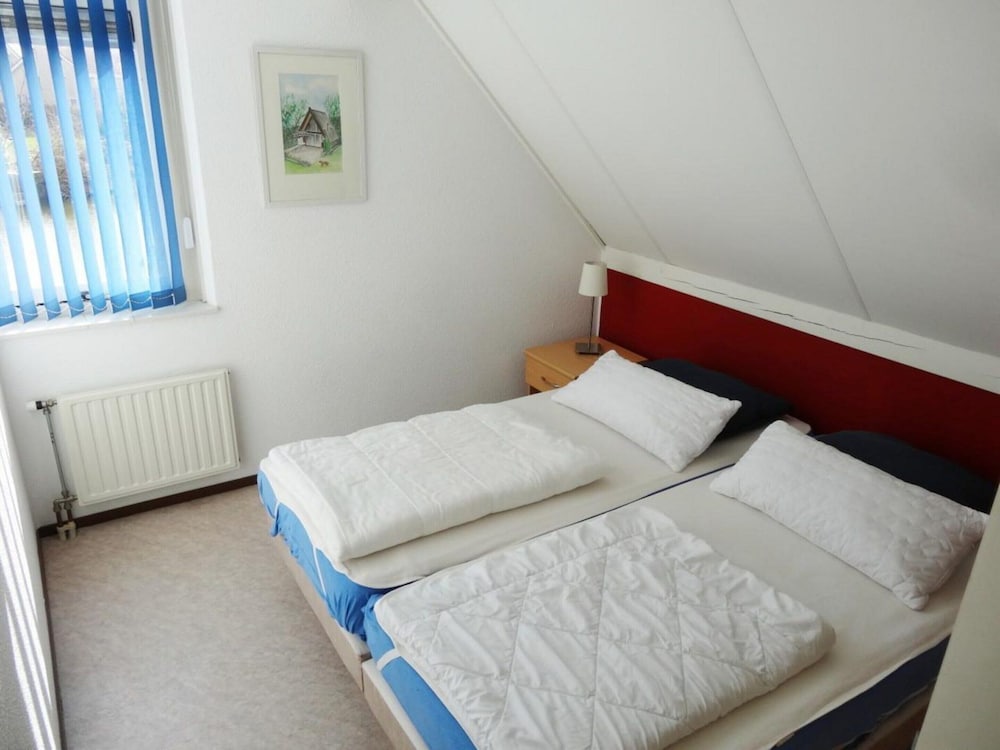 Bungalow in Breskens Near the Lighthouse view 4