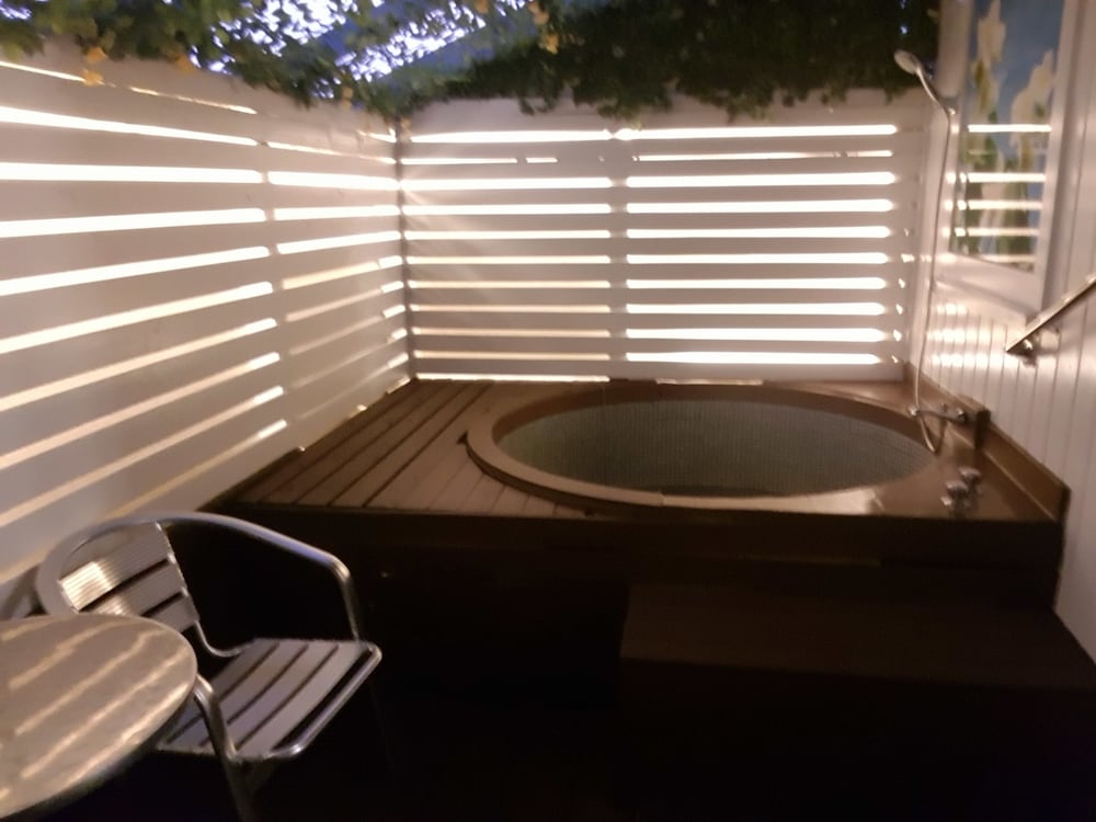 Taupo Thermal Motel & Spa - Adults Only
