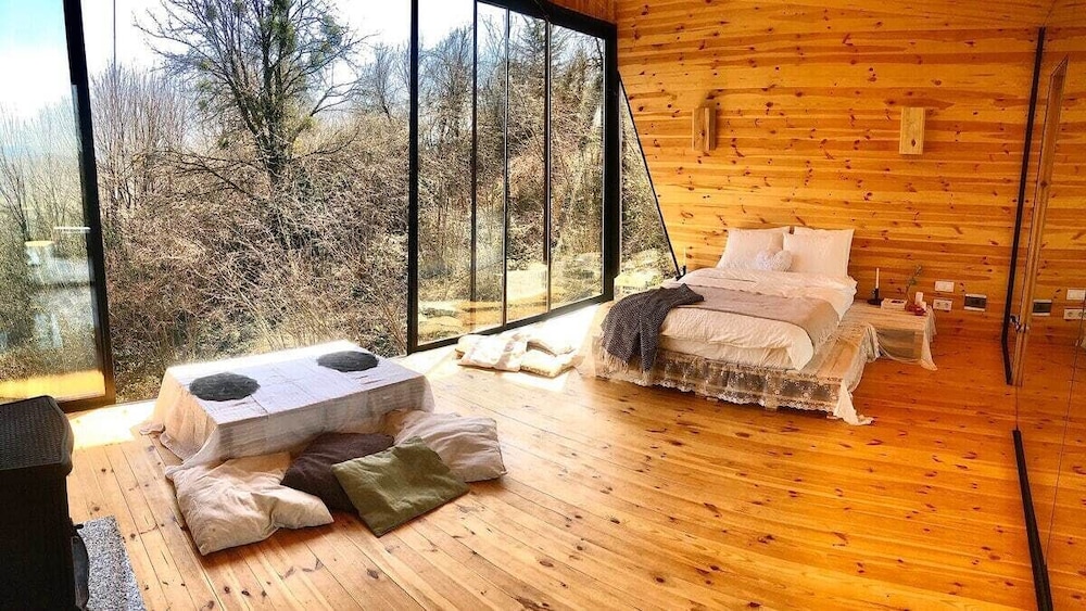 Karaova Camping Bungalov view 2