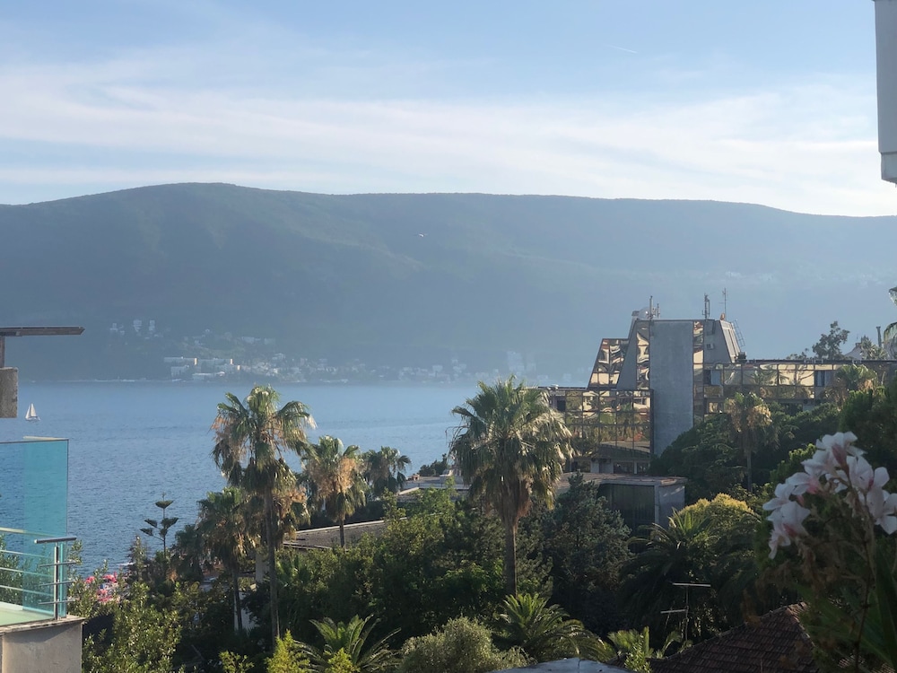 House in Herceg Novi view 3