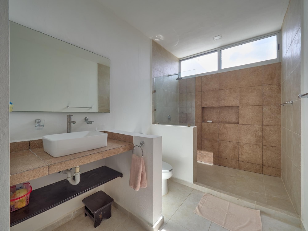 Casa Nazul - Yucatan Home Rentals view 3