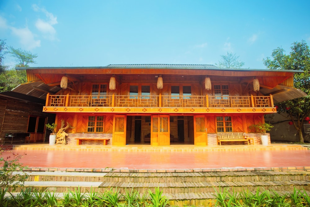 SaPa Village Retreat - Dine & Coffee