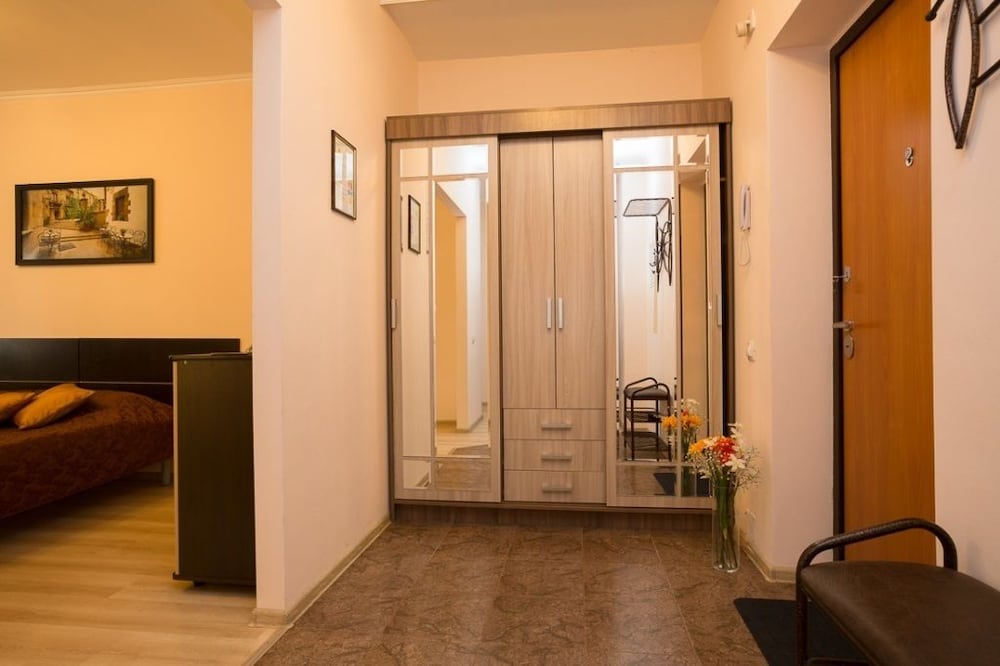 Apartment Etazhydaily Tsiolkovsky-Aviation