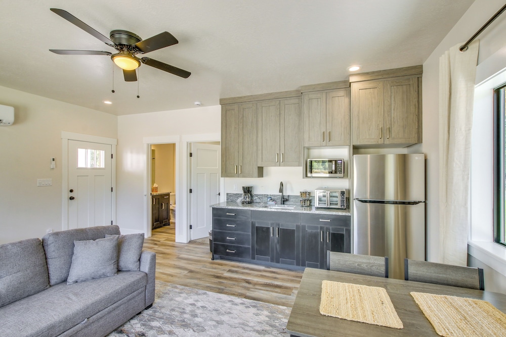 Near Snowmobiling! Preston Sugar Creek Apartment view 4