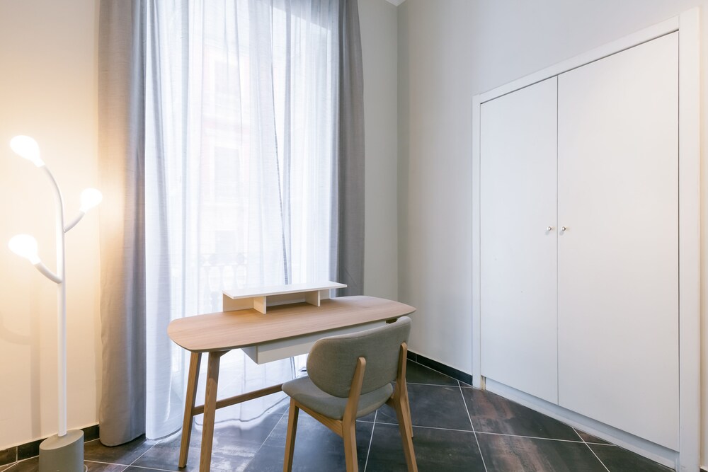 Parthenope Apartment by Wonderful Italy