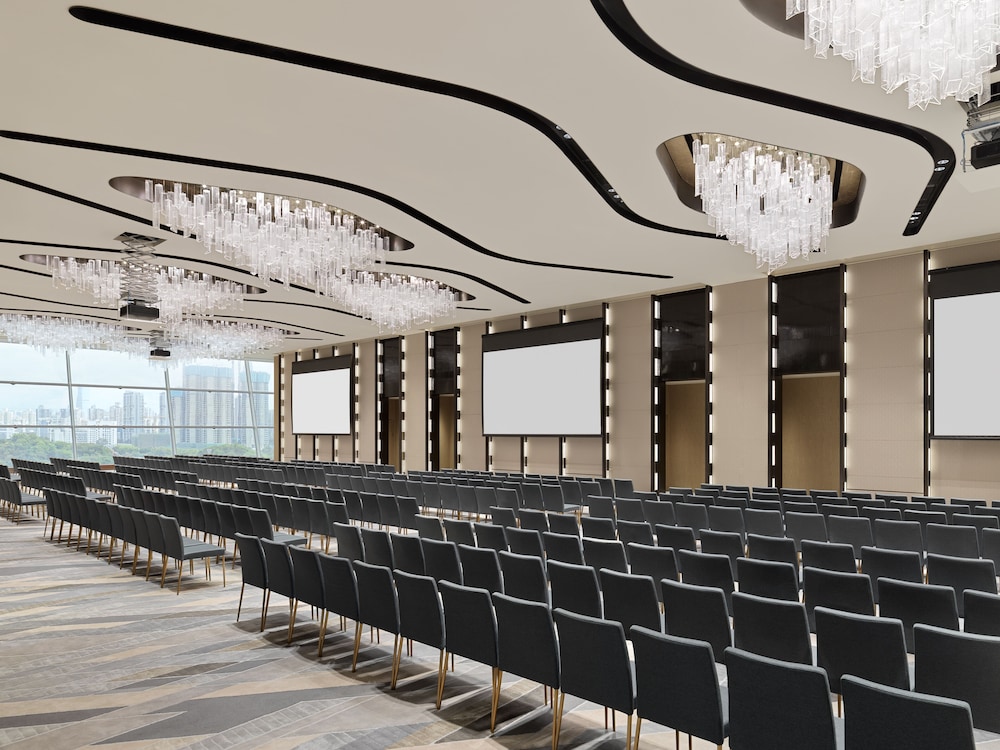 Mandarin Oriental, Shenzhen 106