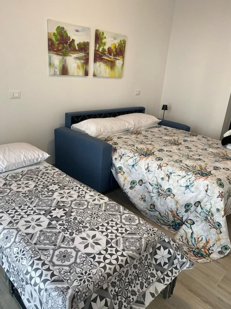 Bedda Luna Apartments