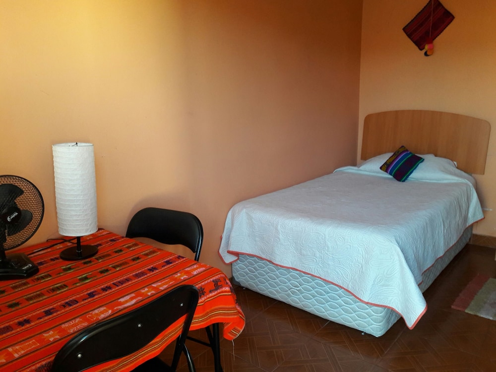 Hostal Portal del Sol