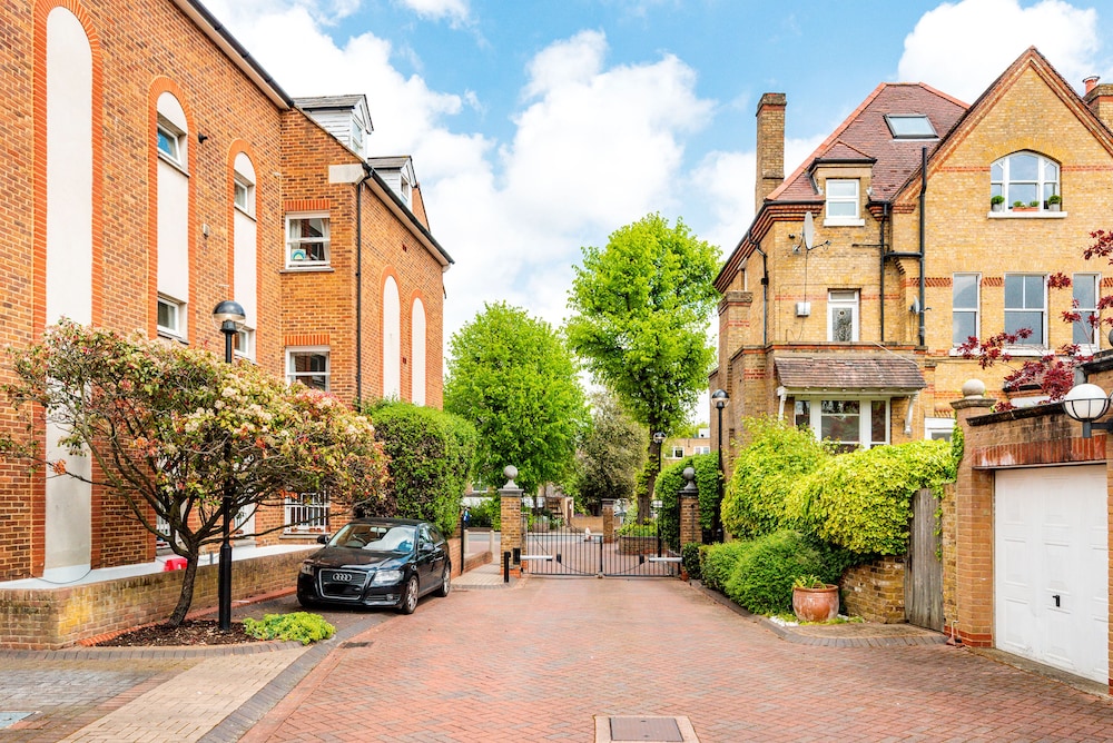 Putney Perfection