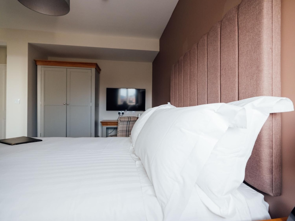 Worcester Vacations - The Bell Inn - Property Image 53