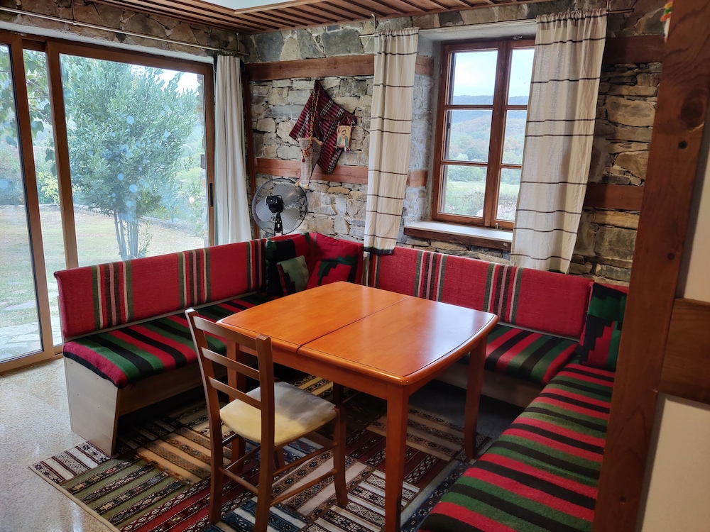 Lovely 4-bed House in Kosti view 5
