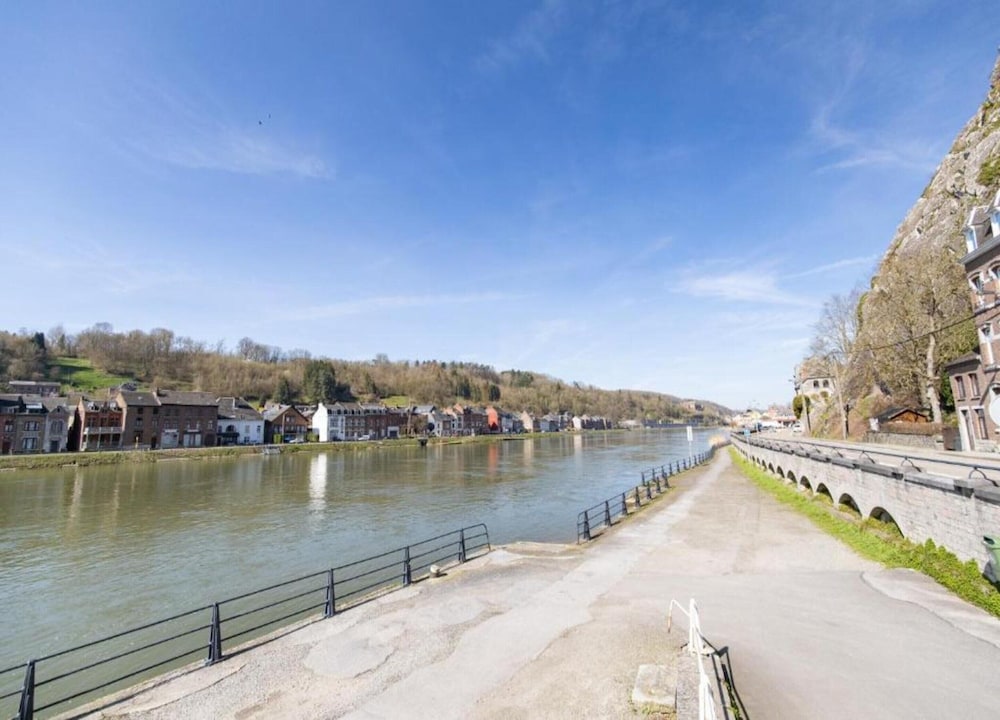 Chalet Near Antwerp & Family Fun at Bobbejaanland