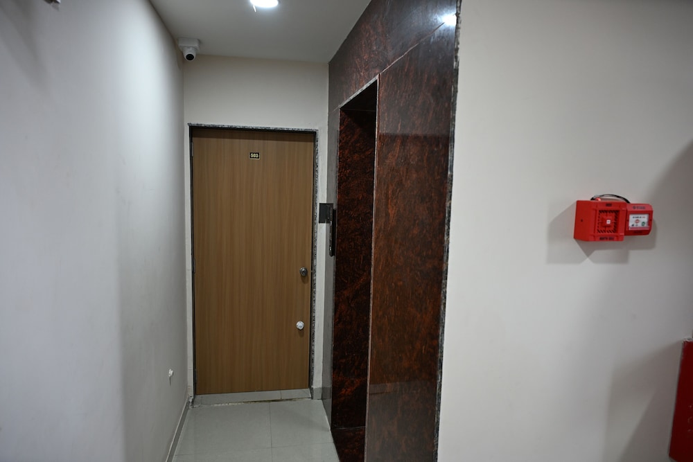 Ravechi Krupa Hotel
