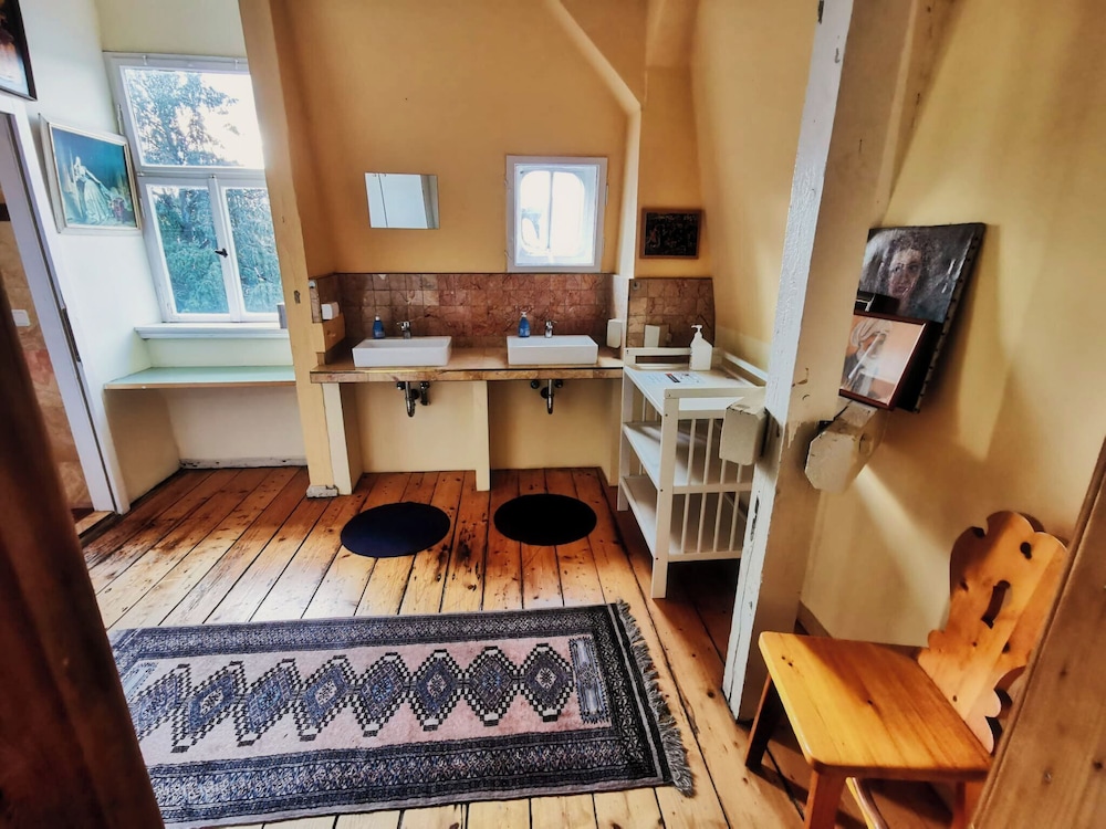 Hummel Hostel