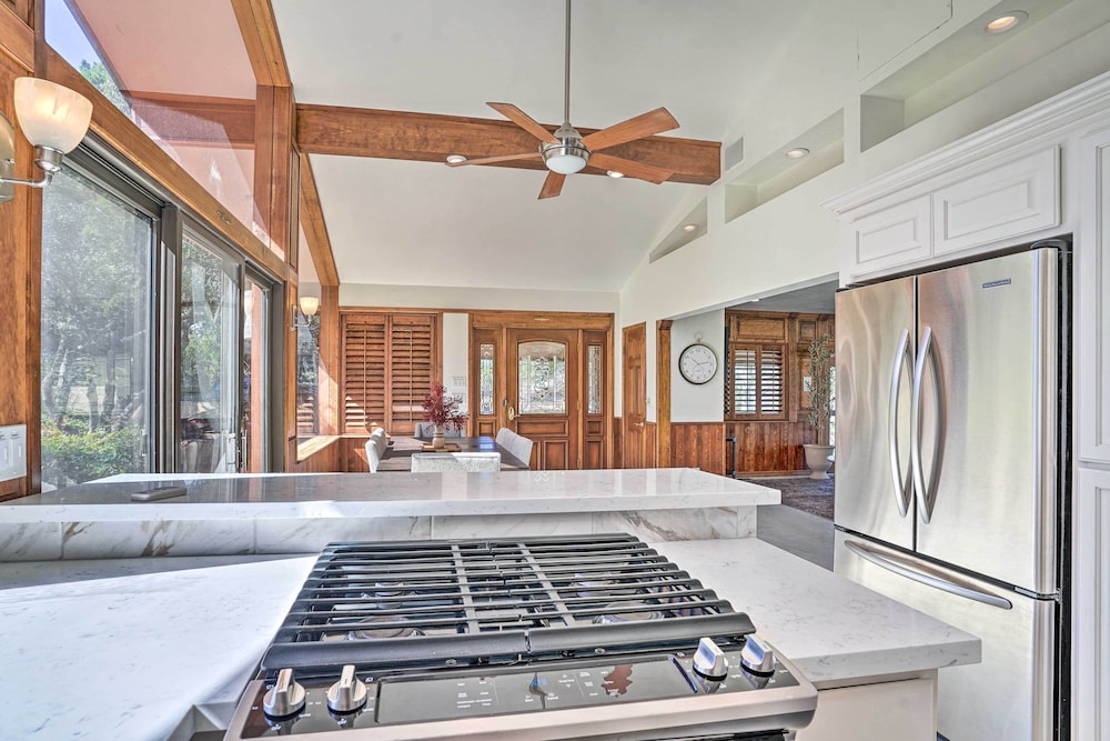Prescott Vacations - Picturesque Prescott Home w/ Mtn Views Hot Tub - Property Image 46