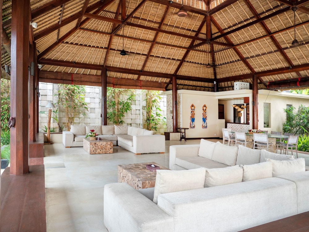 Sound of the Sea Villa