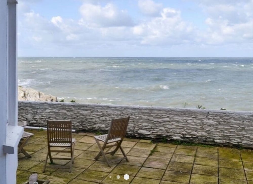 Beautiful sea View Apartment view 4