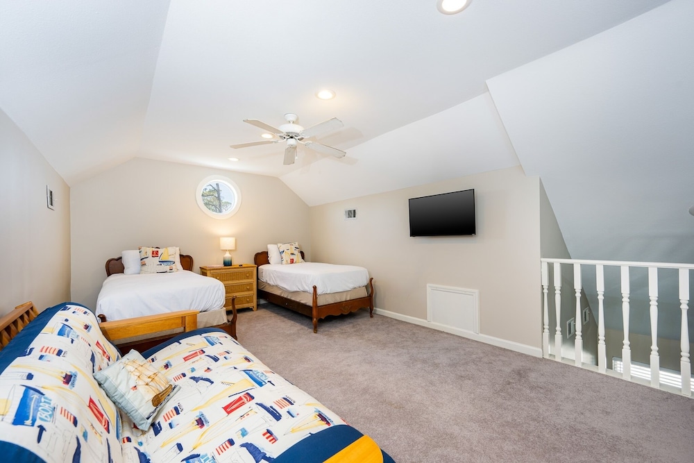 Bayside Bungalow 9531 3 Bedroom Home