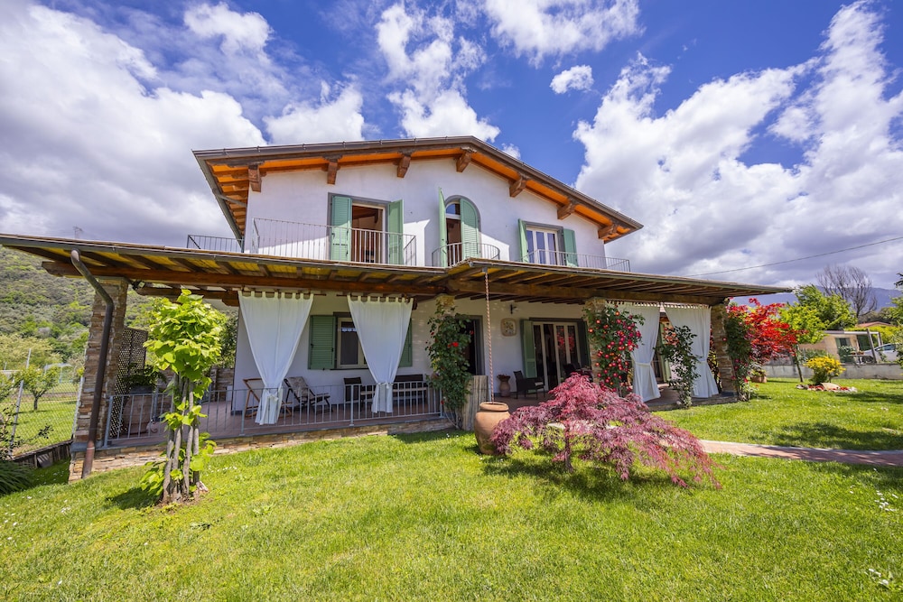Villa Clara few km from the sea en Pietrasanta