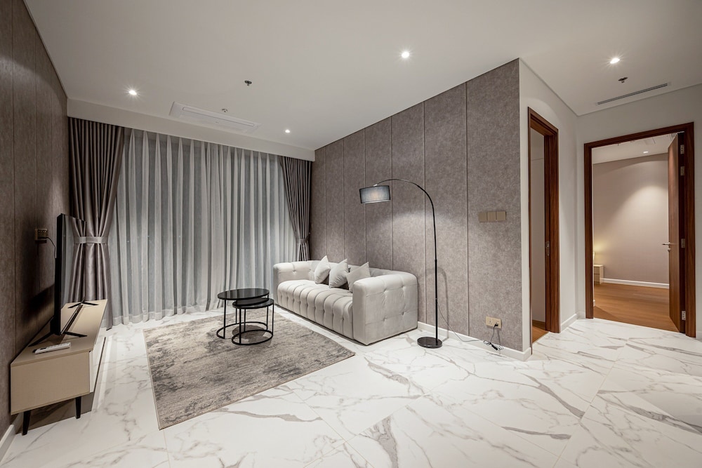 DongDong Apartment The Metropole