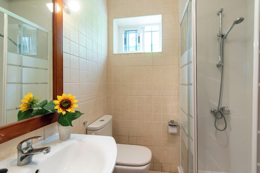 Villa Tricia 6 Bedroom Las Americas