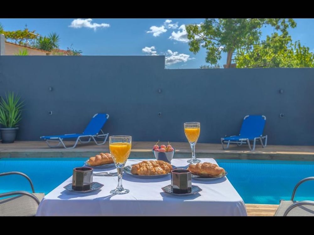 Private Pool Villa GGK