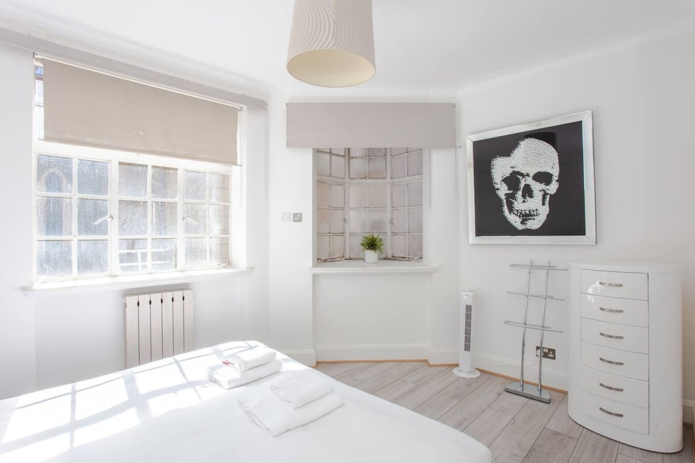 Modern 2 Bedroom Apartment in Marble Arch