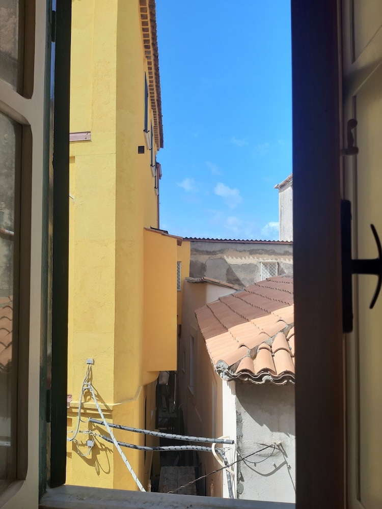Casa Elvira view 3