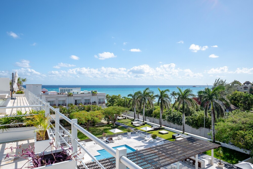 Magia Playa Penthouse 2d 3 Bedroom Condo