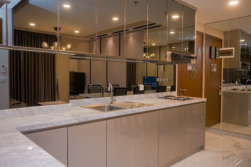 Cozy 2Br Apartment M-Town Signature