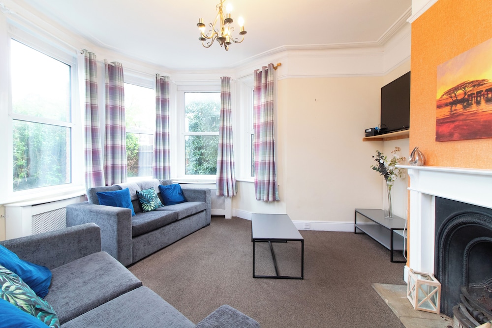 Thornbury Guest House Room 3