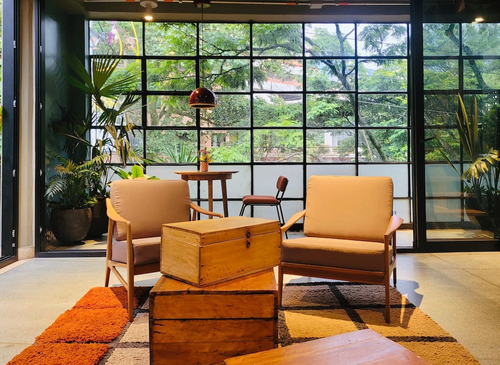 w Amazing Duplex w Perfect Deco in Poblado
