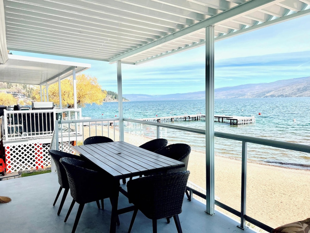 Peachland Beach Resort