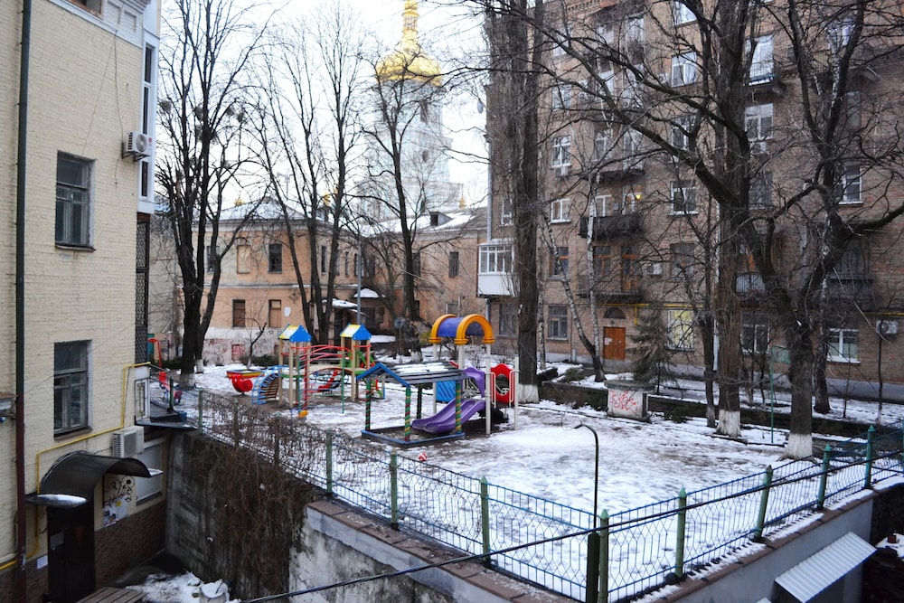Kiev Accommodation Hotel Service